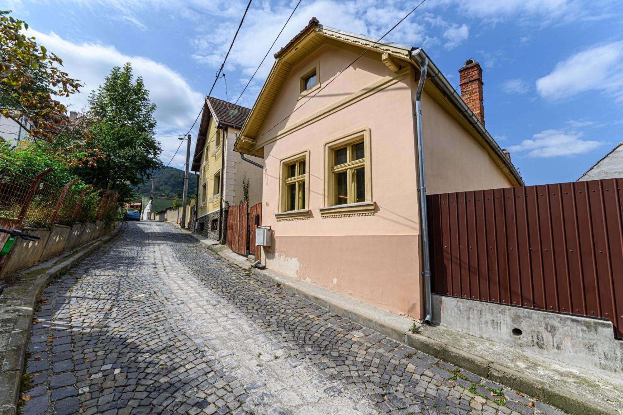 Lagom - Hot Tub Hideout Brașov Exterior foto